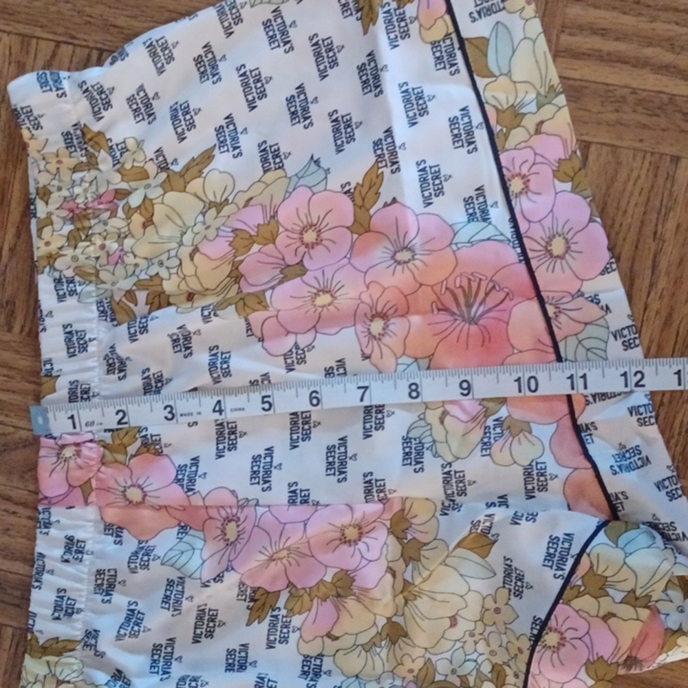 Victoria secret  pajama  shorts - Picture 11 of 11